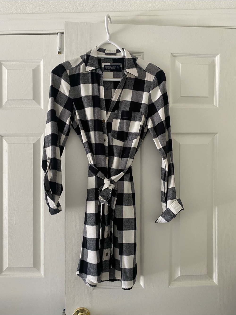 Abercrombie & Fitch Black and White Buffalo Plaid Flannel Shirt